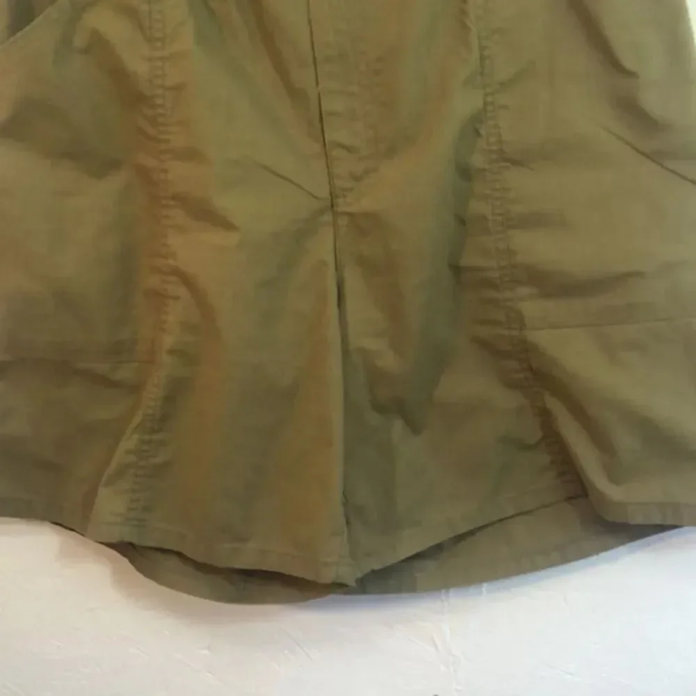 Elastic Waist Olive Green‎ Shorts with Pockets Casual Comfy Everyday